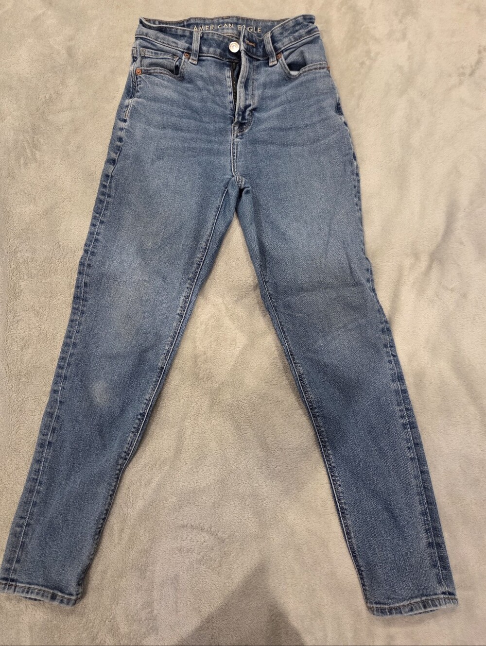 American Eagle Mom Jeans
